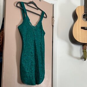 Vintage Emerald Green Lace Slip Dress brocade pattern Lucie Ann women size small